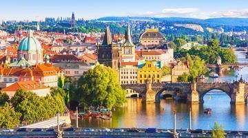 prague charles bridge